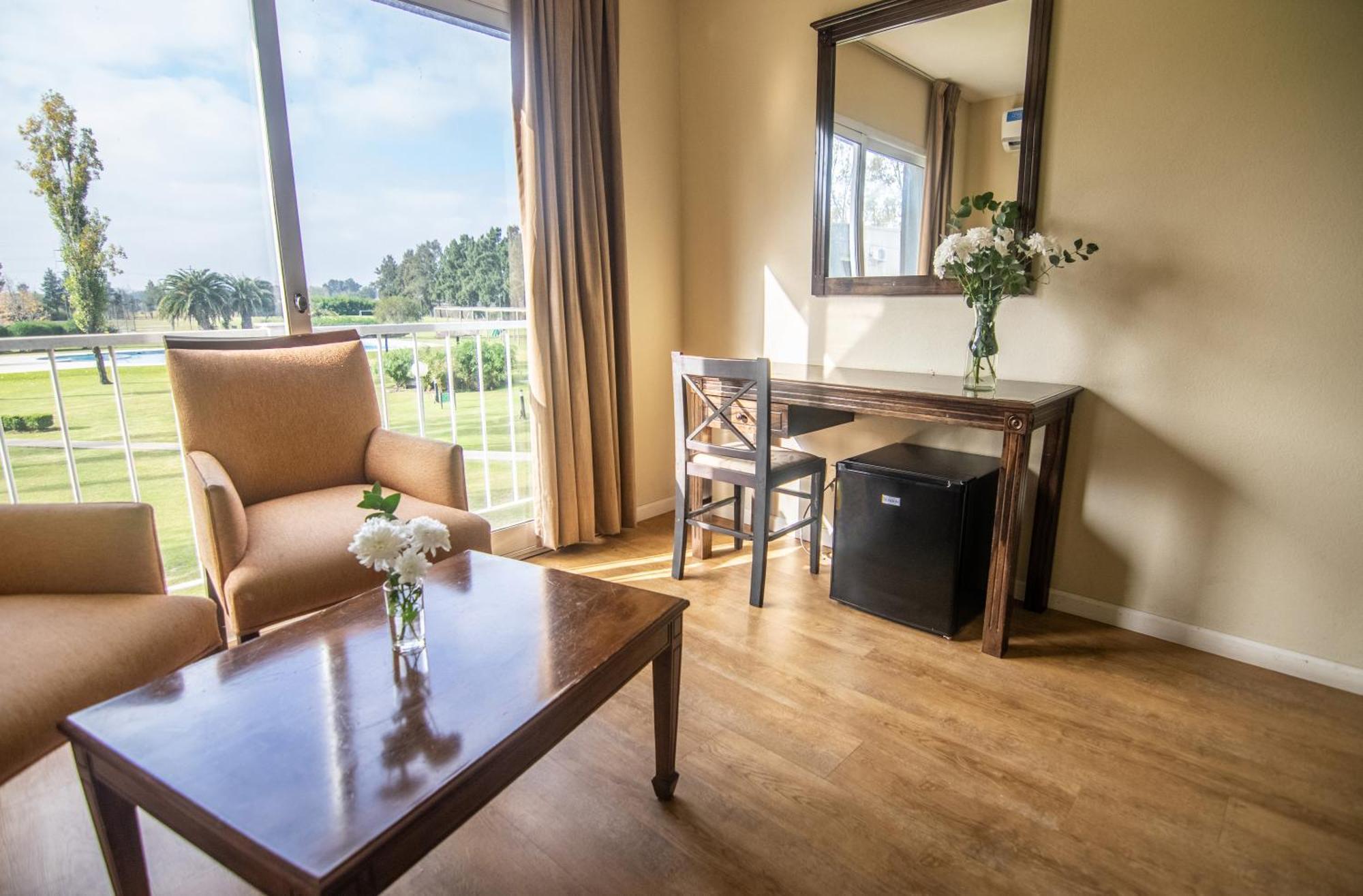 فندق Wyndham Garden كامبانا المظهر الخارجي الصورة